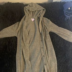 Women’s Green cardigan/ button down